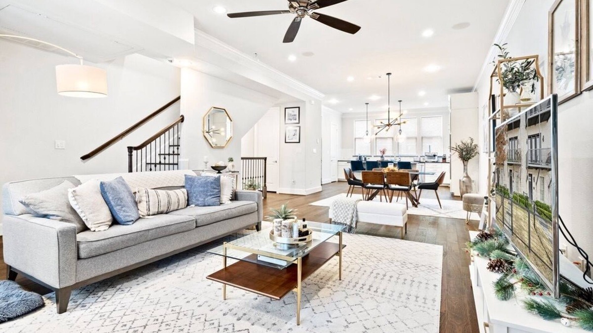 Oak Lawn House | Stylish & Modern Uptown Dallas Retreat in Oak Lawn