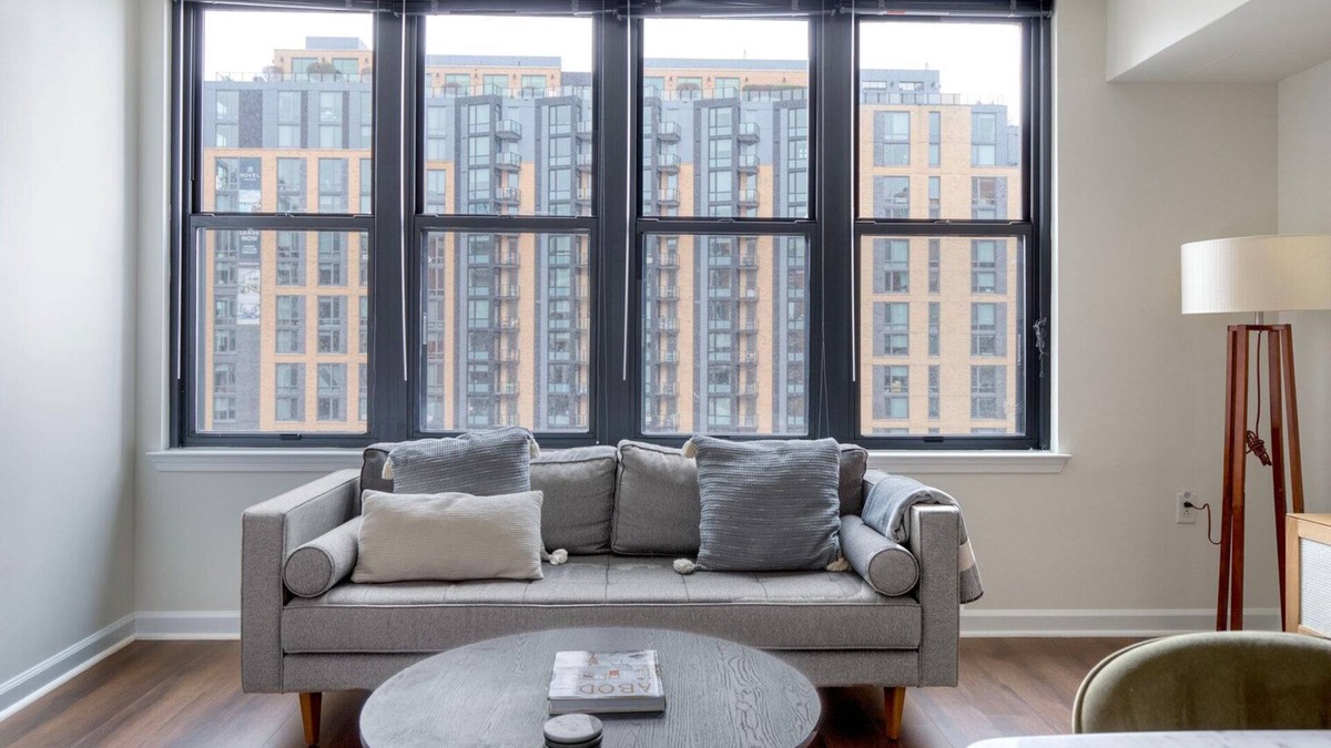 Navy Yard Apartment | Stylish Navy Yard Studio w/Gym & Roof Pool, nr Baseball, by Blueground