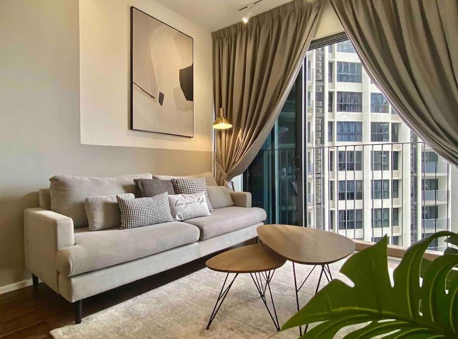 Shah Alam Apartment | Stylish Nordic Suite, Pool View, GEO Bukit Rimau, Kota Kemuning
