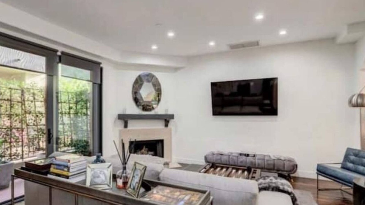 Wilshire Montana House | Stylish, Peaceful Home- Amazing Location!