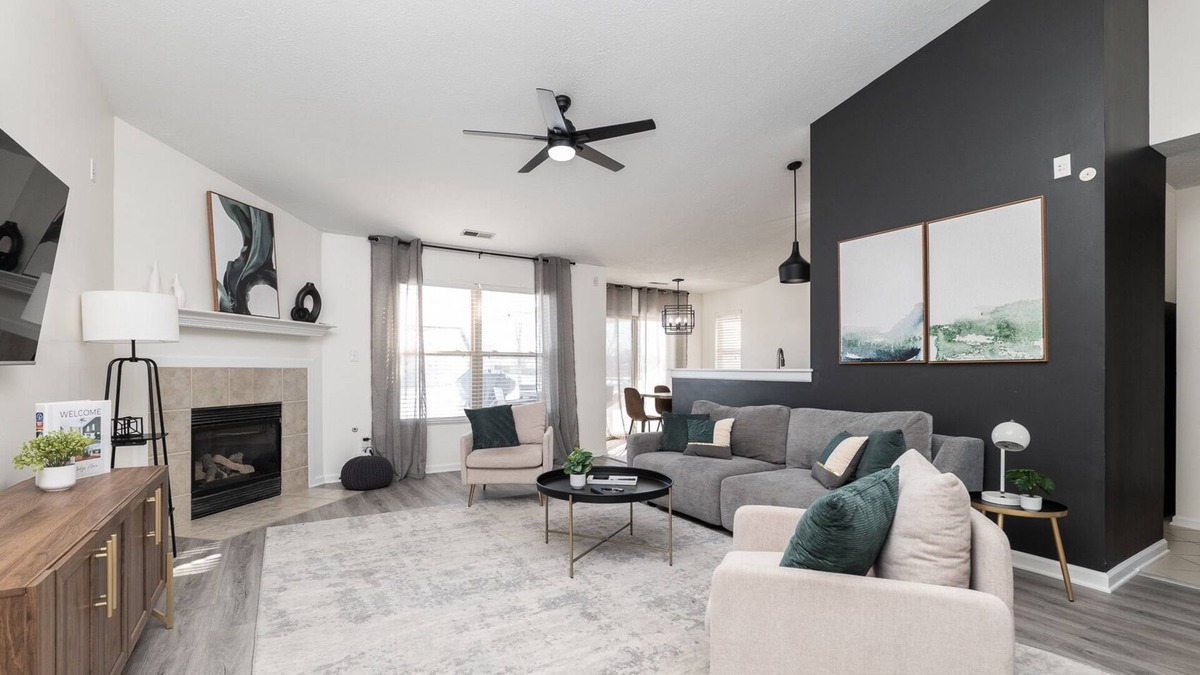 Noblesville House | Stylish Ranch near Grand Park in Westfield - Lots the Extras! Sleeps 10! 🤩
