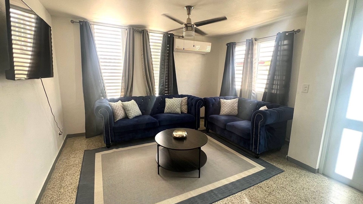 Sabana Abajo Apartment | Stylish Remodeled 3BR w/pool/parking/beach access