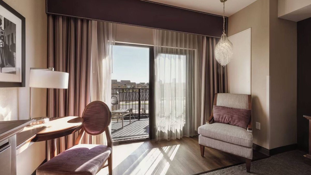 Parker Hotel | Stylish Rooms with Yoga & Walk to Art, Parks, & Local Dining