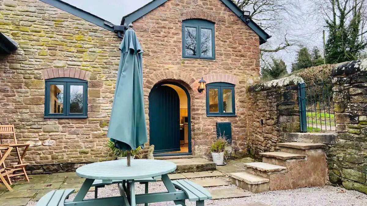 Monmouth Cottage | Stylish & Rural - 3 Bedroom Country Cottage