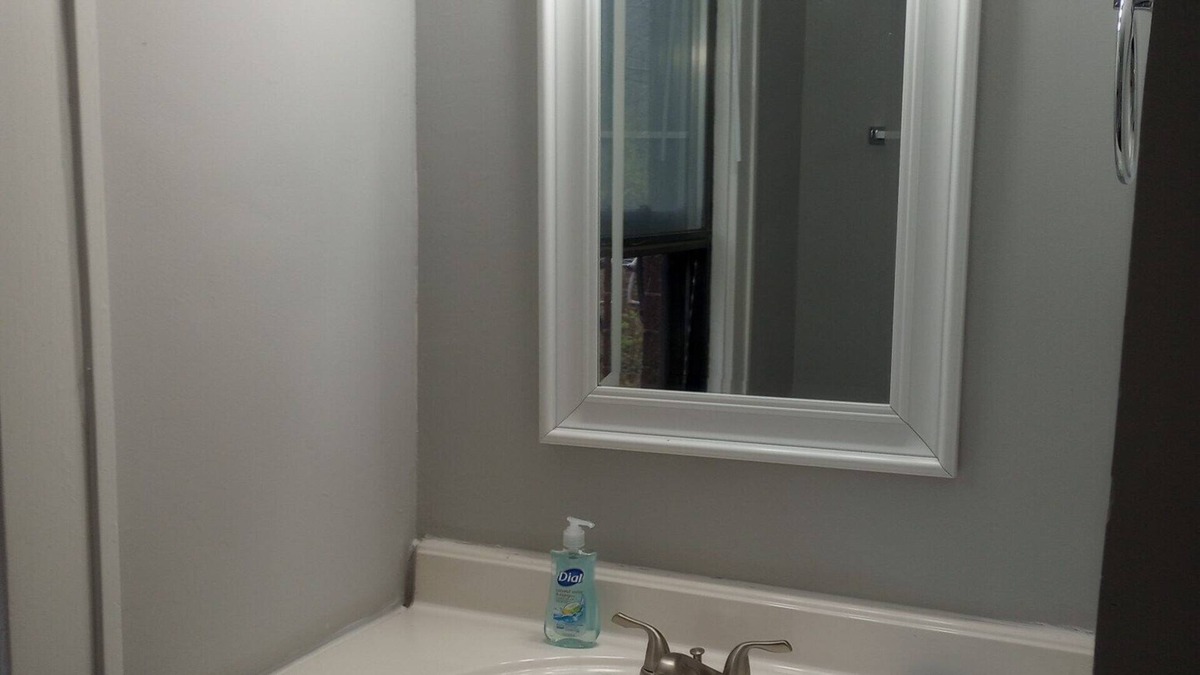 Athens Apartment | Stylish & Spacious Apartment close to Ohio University and Uptown Athens