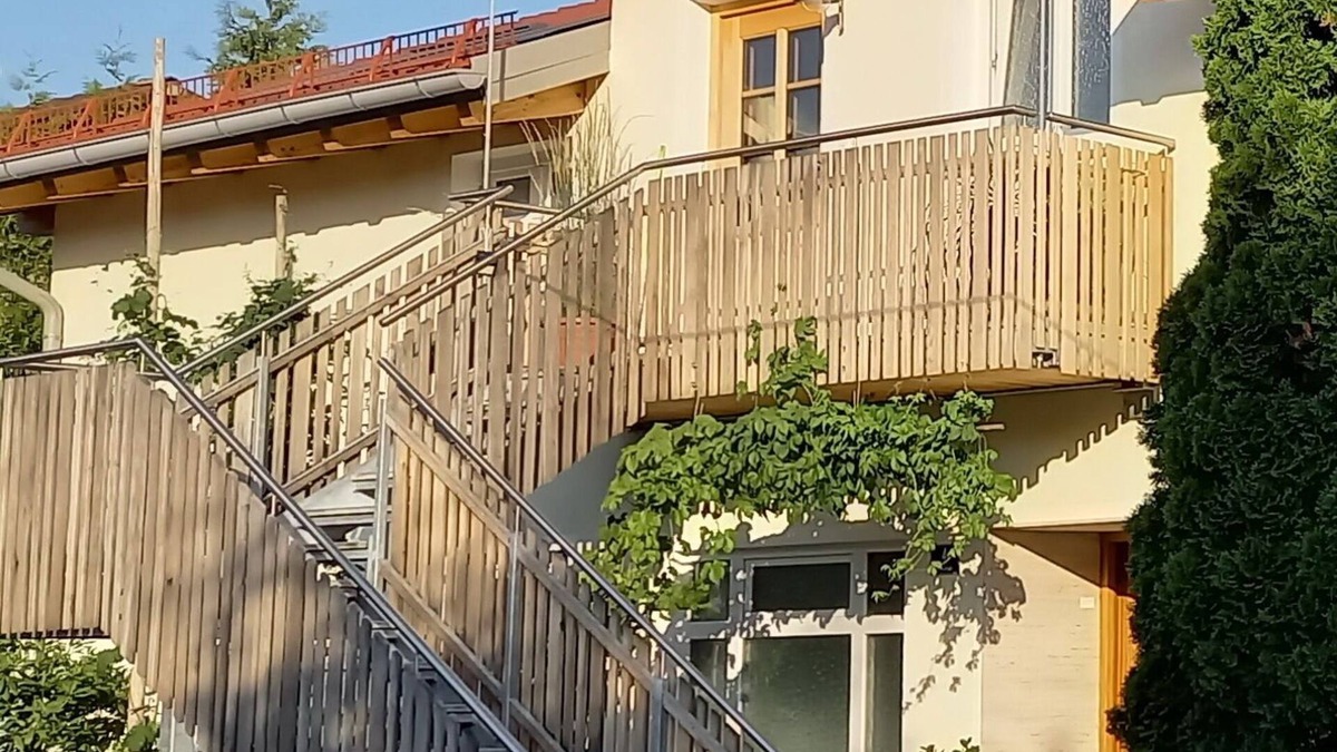 Gilching Apartment | Stylish, spacious vacation apartment in Fünfseenland