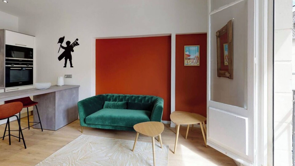 Le Touquet-Paris-Plage Apartment | Stylish studio in great location, 2 mins walk to sea & all amenities.