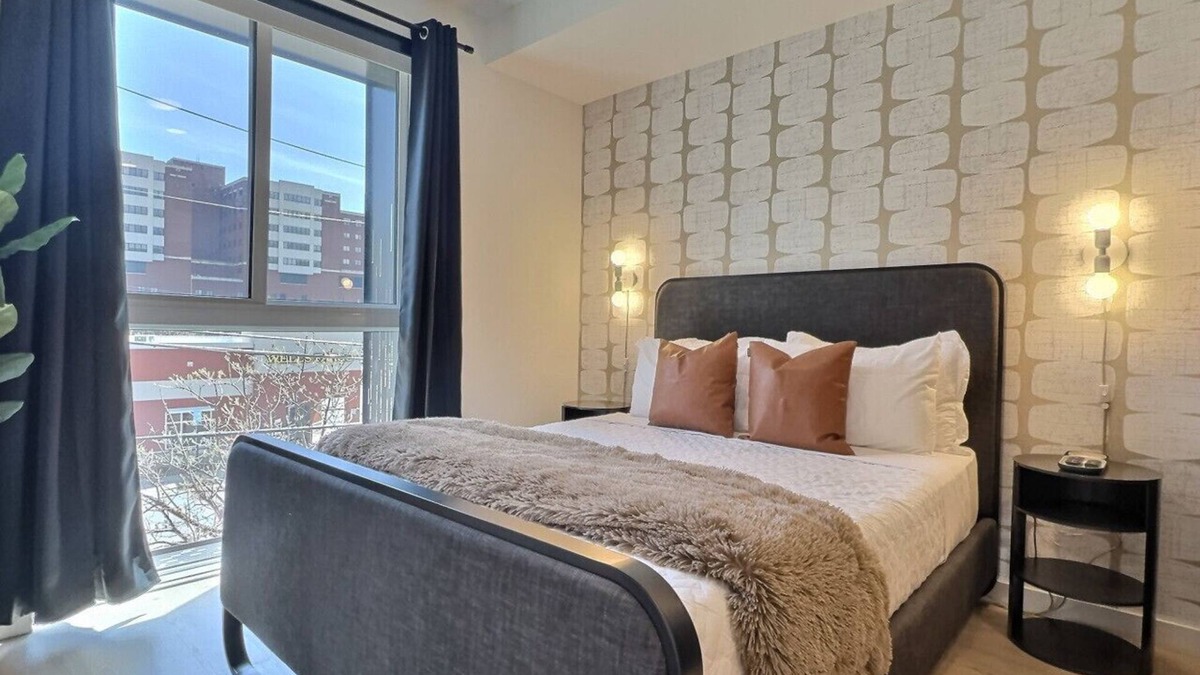 Five Points South Apartment | Stylish Studio | Walk to Food, Bars & Baseball