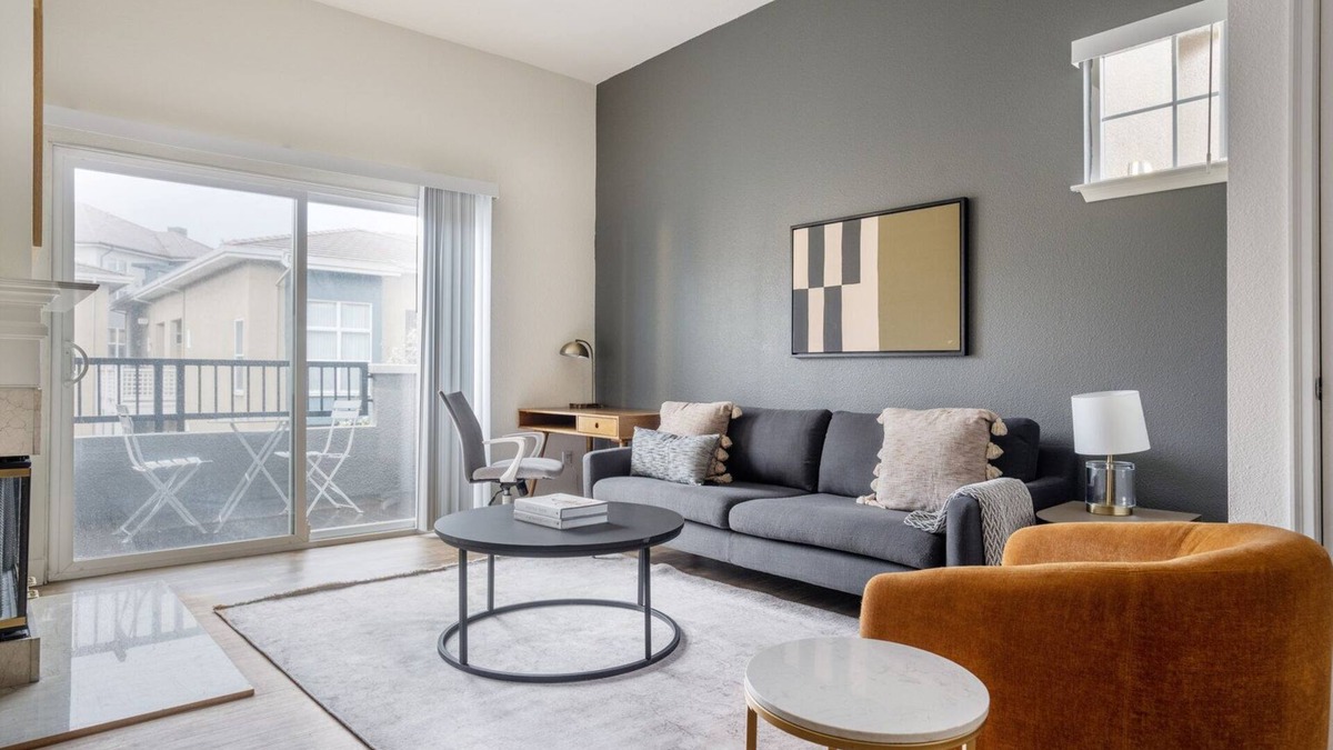 Sunnyvale Apartment | Stylish Sunnyvale 1BR w/Gym, Pool & W/D, nr highways, by Blueground