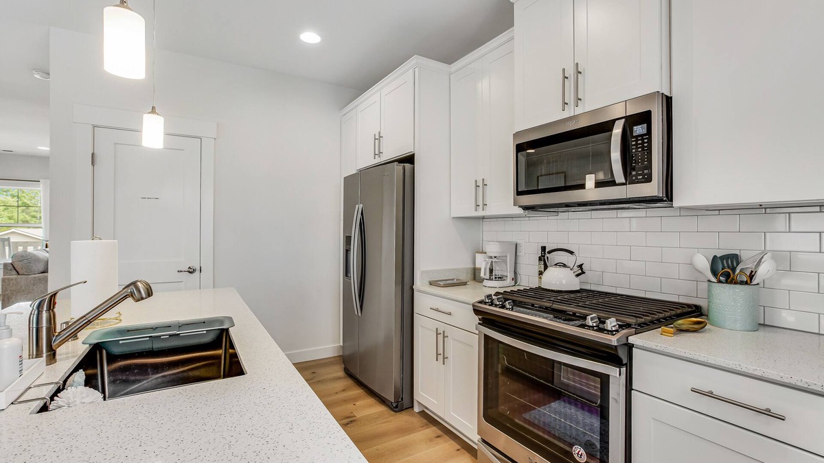 Allyn House | Stylish, two-story home with a washer/dryer & furnished porch - dogs welcome