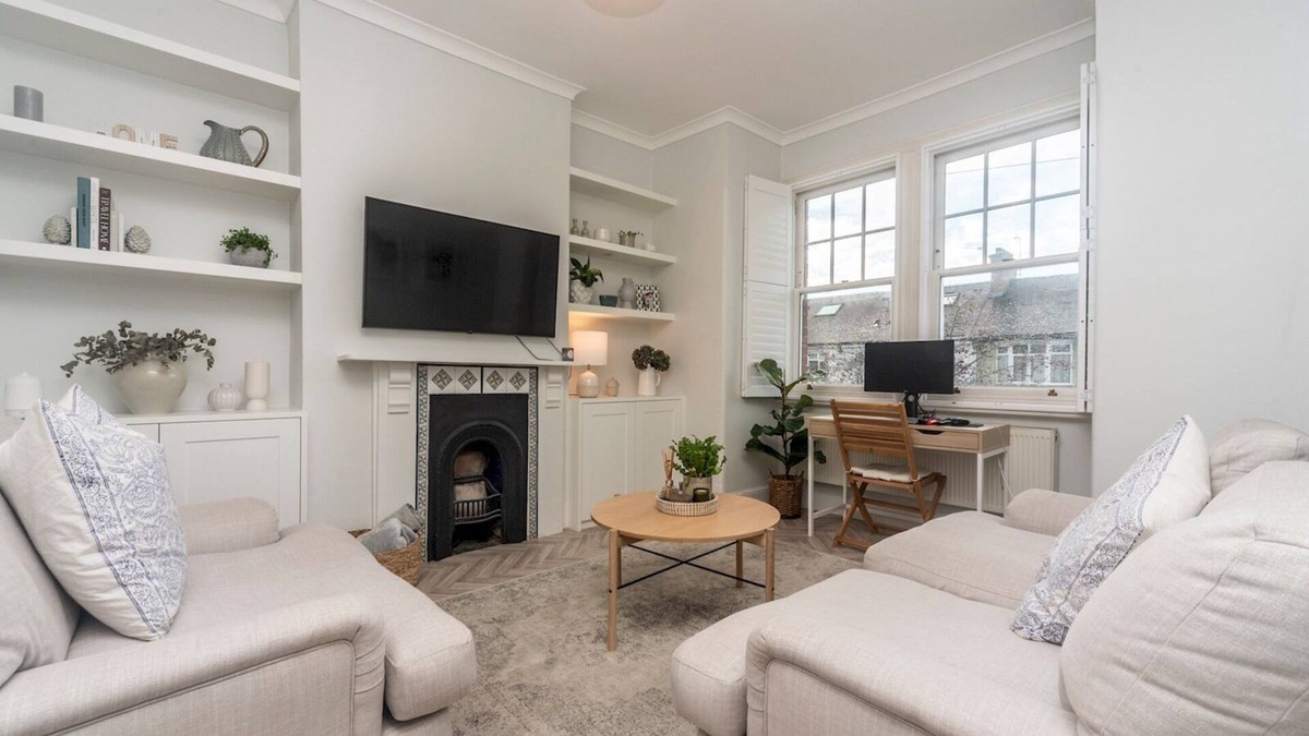 Earlsfield House | Stylish Victorian Home-1 Br 15 mins Central London