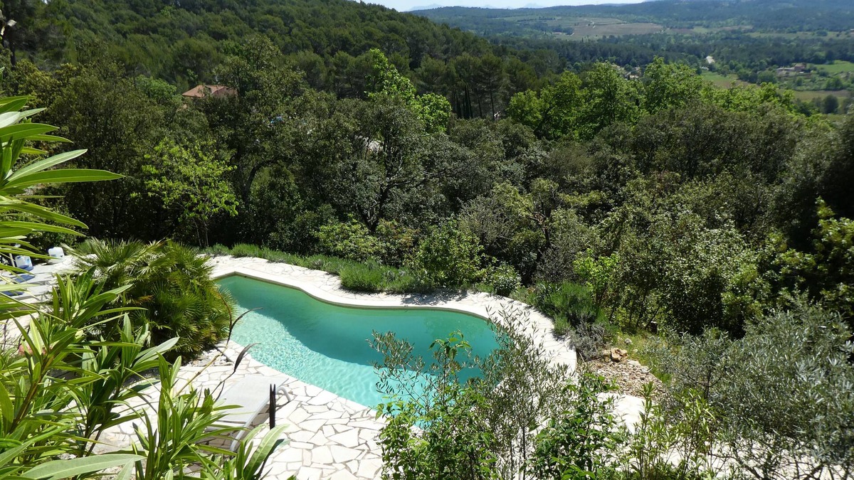 Lorgues Villa | Stylish villa with private heated swimming pool, breathtaking view, free wifi