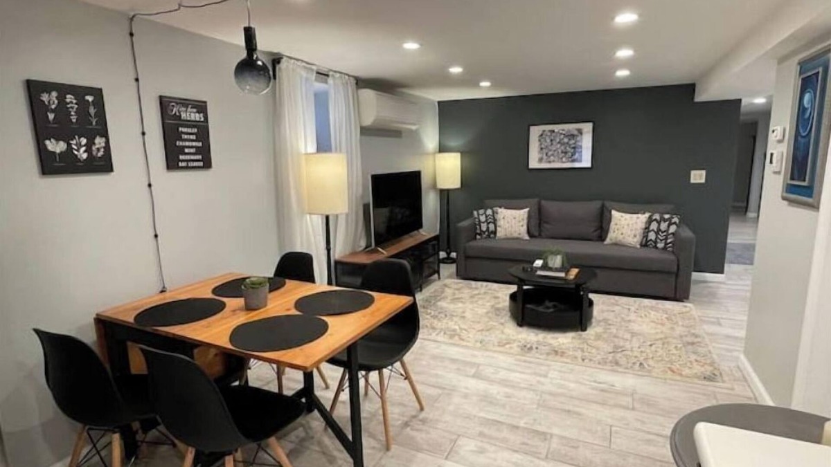 Bay Ridge Apartment | Stylish walk-in 1 bedroom apartment 20 minutes from Manhattan