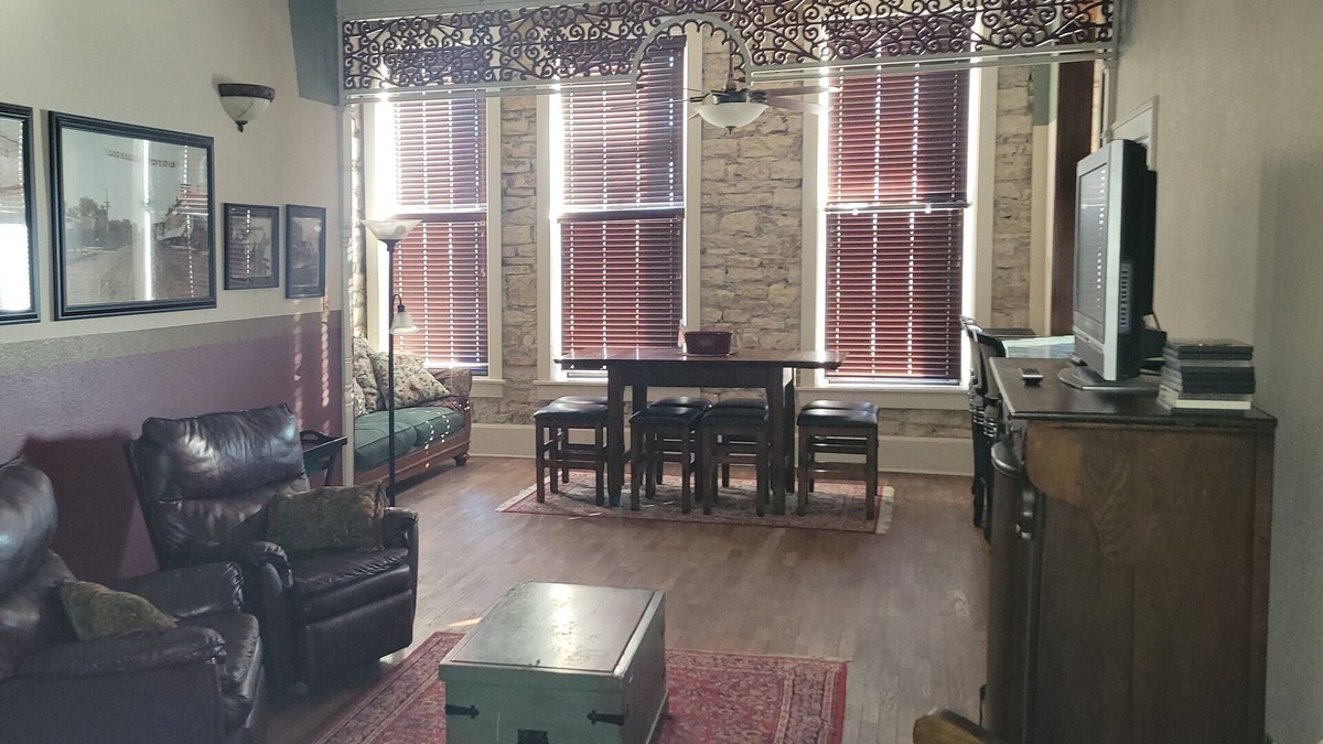 Wamego Apartment | Stylish Wamego condo!