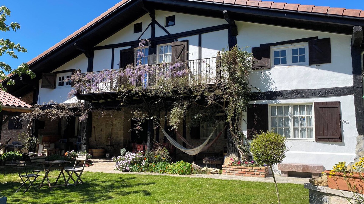 Ereno House | Suartehouse. Basque farmhouse in Urdaibai. 5B.