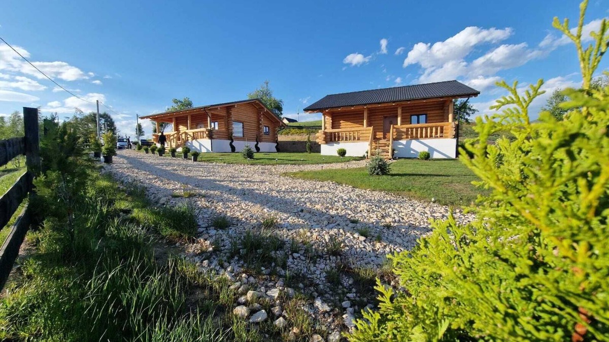 Vulcan Ski Chalet | Sub Stele Chalets