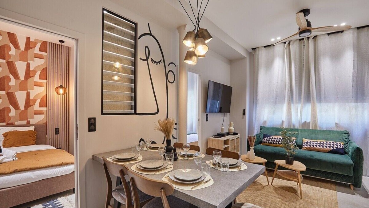Epinettes Apartment | Sublime 2 bedroom flat Batignolles Montmartre