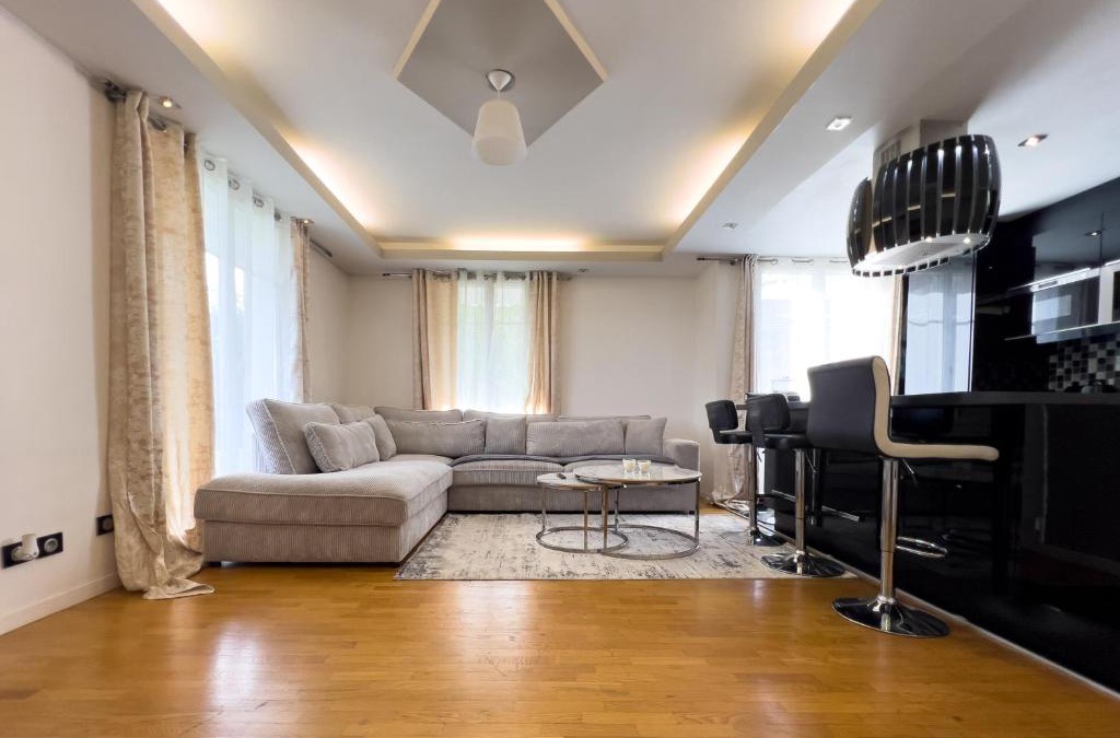 Le-Plessis-Trevise Apartment | Sublime logement entre Paris et Disney - Le Milhan