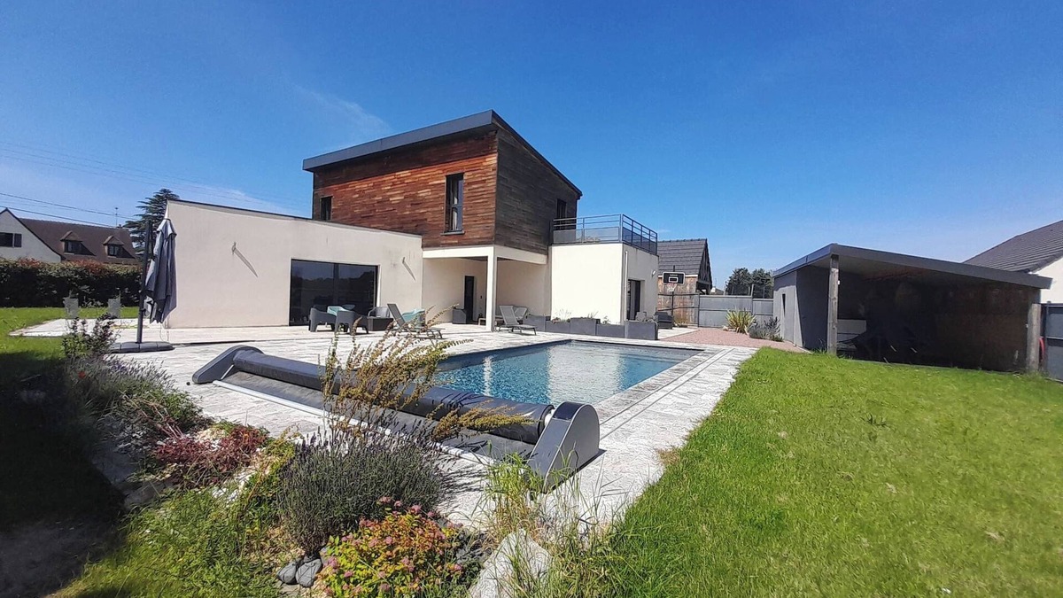 Le Poinconnet Villa | Sublime villa 9 pers- 5 bedrooms-swimming pool-wifi