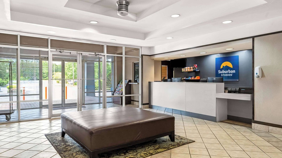 Ocoee Hotel | Suburban Studios Orlando - Ocoee/Winter Garden