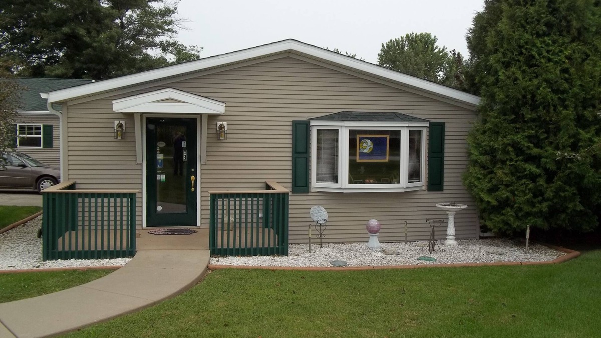 Marengo Hotel | Sudbury Court Motel and RV Park