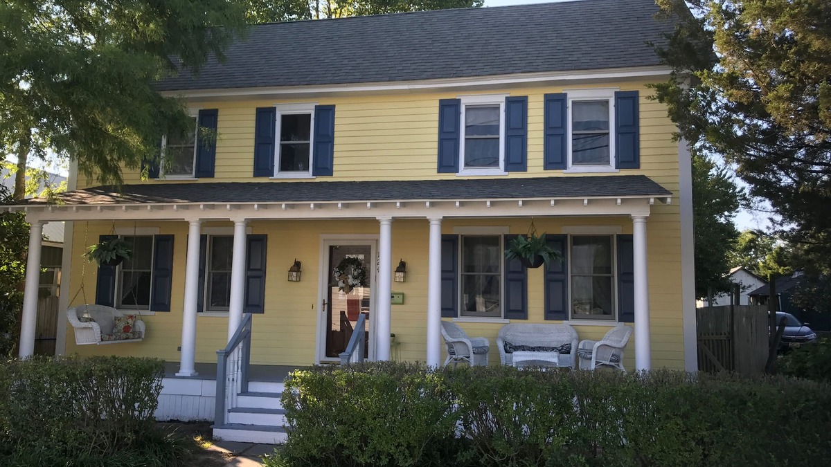 Milton House | Suds & Sand, walk to Brewery or Drive to the Beach