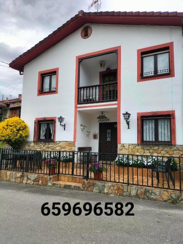 Santianes de Ola House | Sueños de Luz