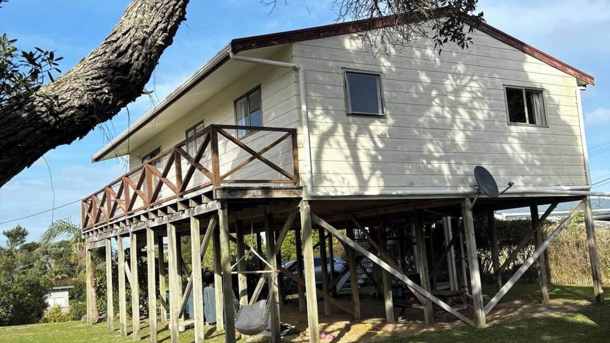 Mangawhai Heads House | Suffolk Street Retreat - Mangawhai Heads