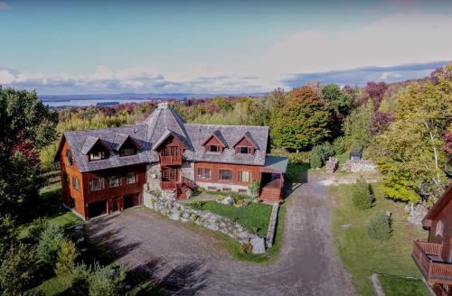 Knowlton Villa | Sugar Hill Retreat #296692
