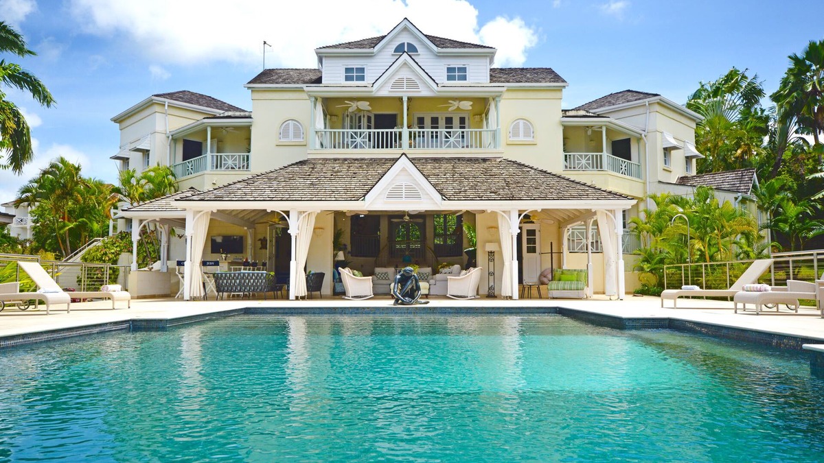 Mount Standfast House | Sugar Hill Villa with infinity pool & club access