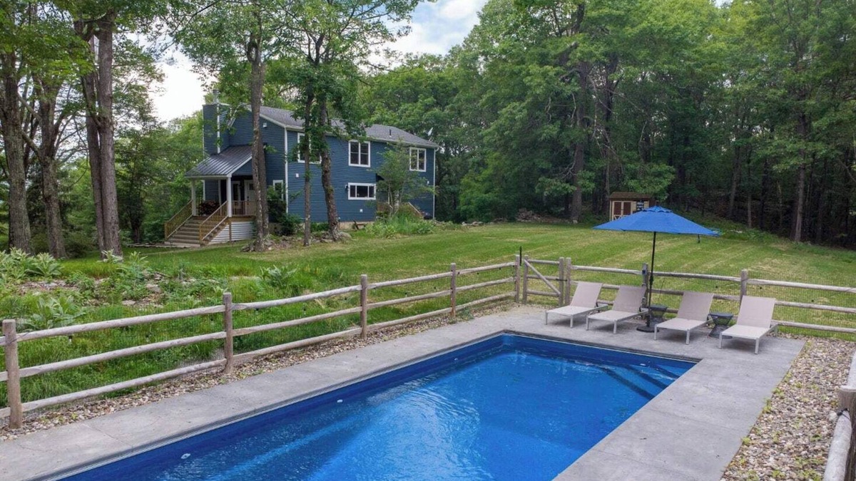 Hollowville House | Sugar Mtn House: Pool +Mtn Views. Serene Woodlands