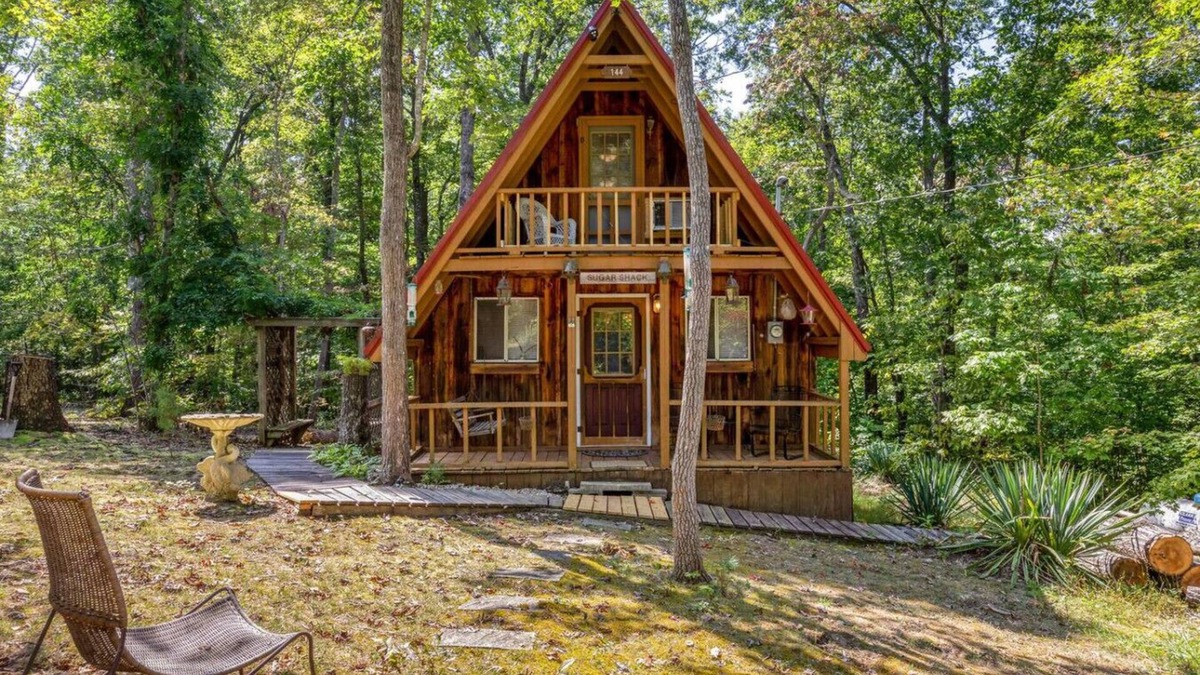 Wellington Apartment | Sugar Shack - Cave Run Lake OR Red River Gorge KY