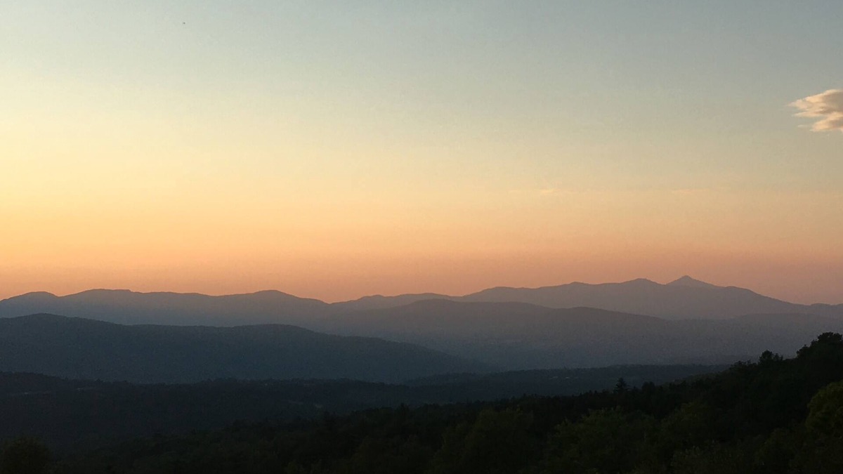 Warren House | SugarBush Valley, Mad River Valley, Warren VT; Weekly, Monthly Discounted rates