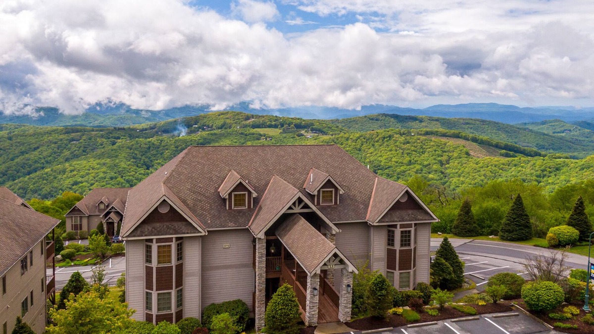 Elk Park Condo | SugarJax - Condo on Sugar Mountain, Gas Fireplace, Mountain Views,