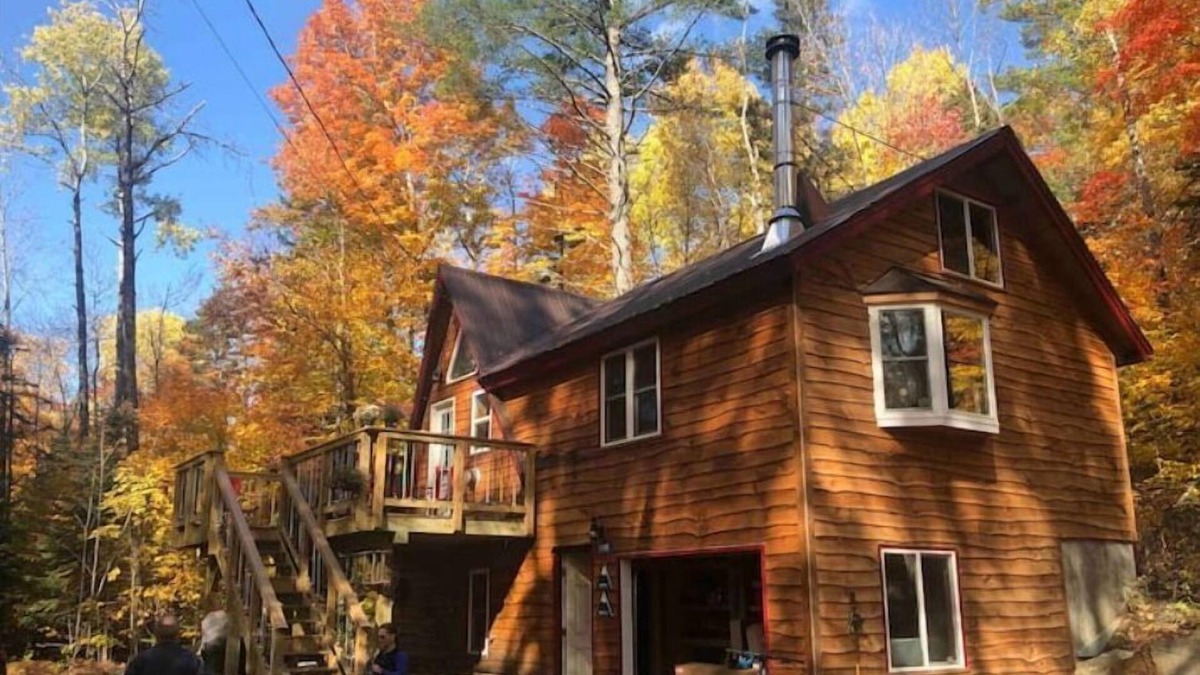 Carrabassett Valley Cabin | Sugarloaf - 2 Bedroom home, private location. Near mountain & all activities