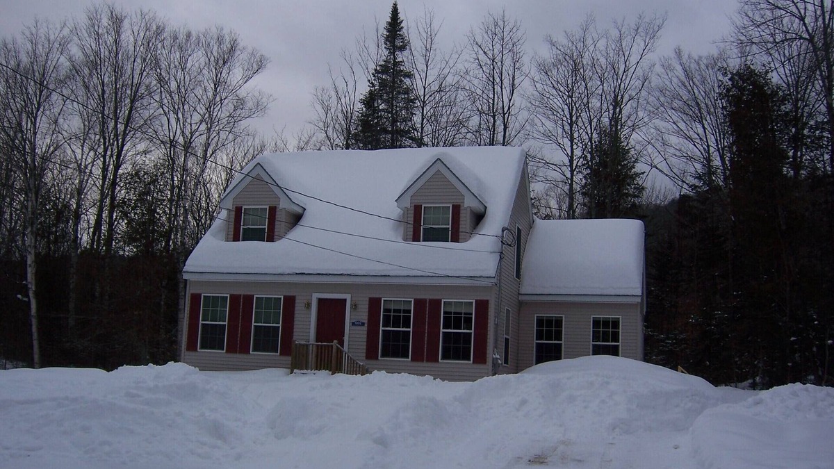 Carrabassett Valley House | Sugarloaf Carrabassett Valley 4 Bedroom & 2 Bath Home