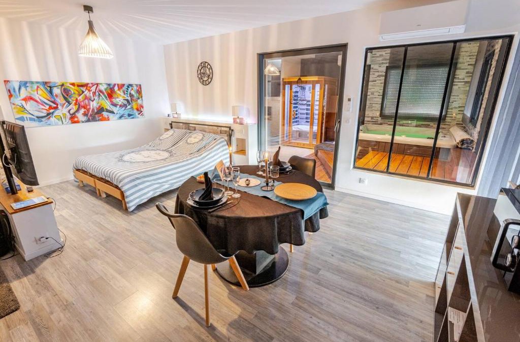 Les Mees Villa | Suit Dream Bleue