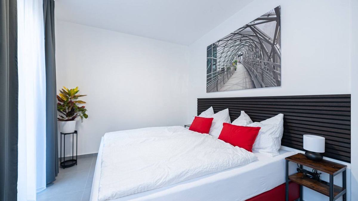 Sankt Leonhard Apartment | Suite 10 | Double Bed with Kitchen, 2 Rooms