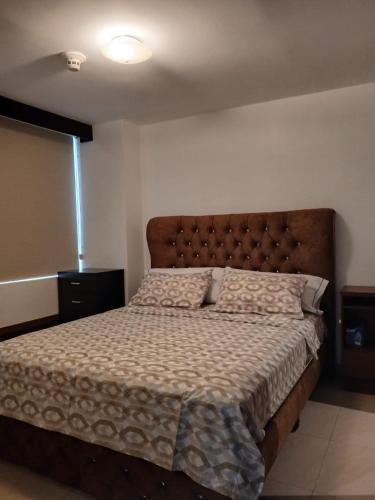 Samborondon Apartment | Suite 212 Elegante Edificio Samborondon Plaza
