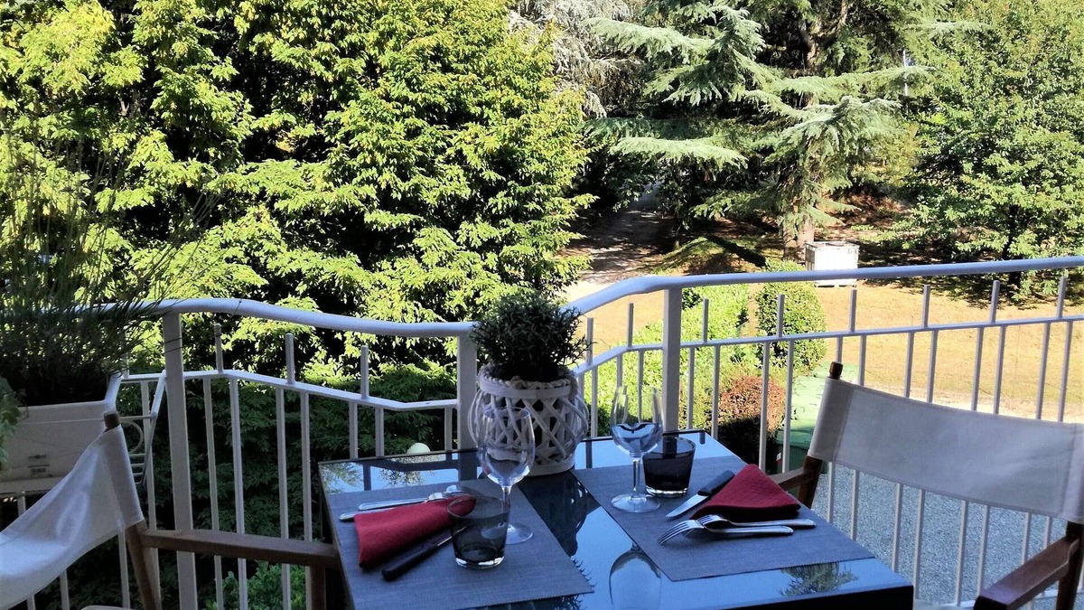 Arona Apartment | Suite 51 Lake Maggiore Apartment with terrace 50 meters from the lake