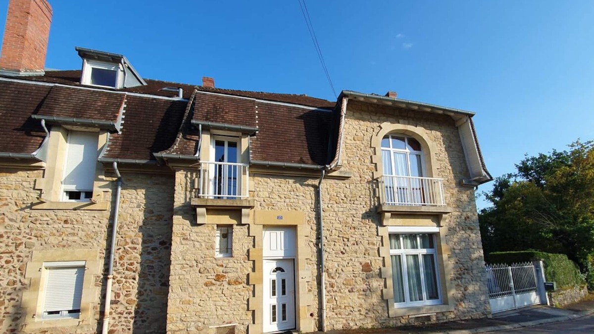 Saint-Honore-les-Bains Bed & Breakfast | Suite 56 m2 "belle Époque" Petit Déjeuner Compris Pour les Amoureux de la Nature