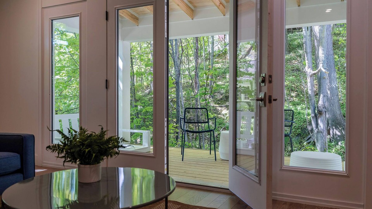 Saugatuck Apartment | Suite #8, The Daffodil @ Porches On Mason - Prime downtown location.
