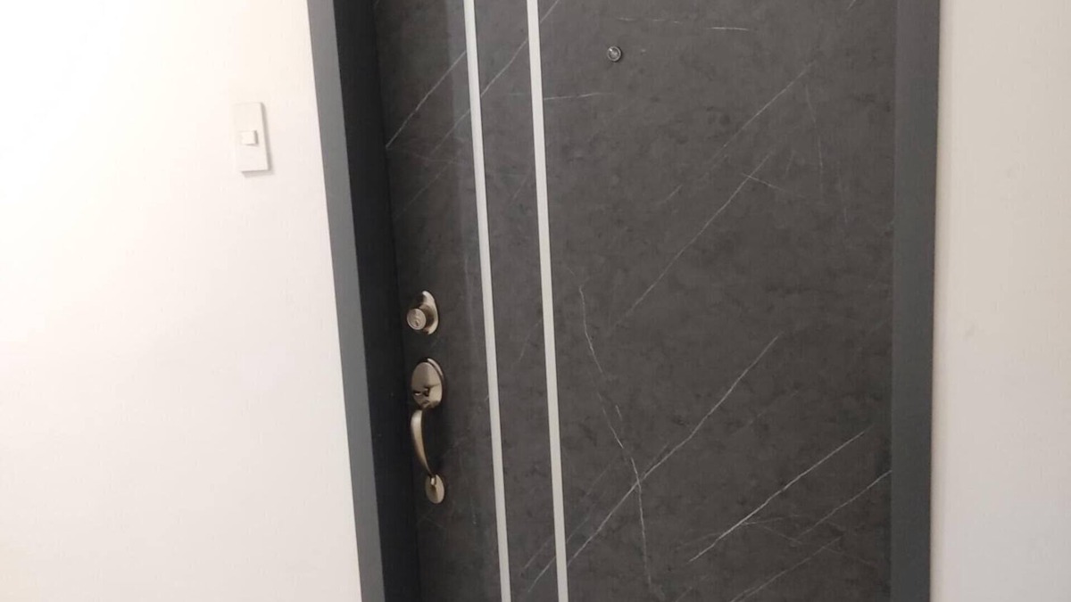 Portoviejo Apartment | suite acogedora y equipada, garaje con control, segura junto al parque Rotonda