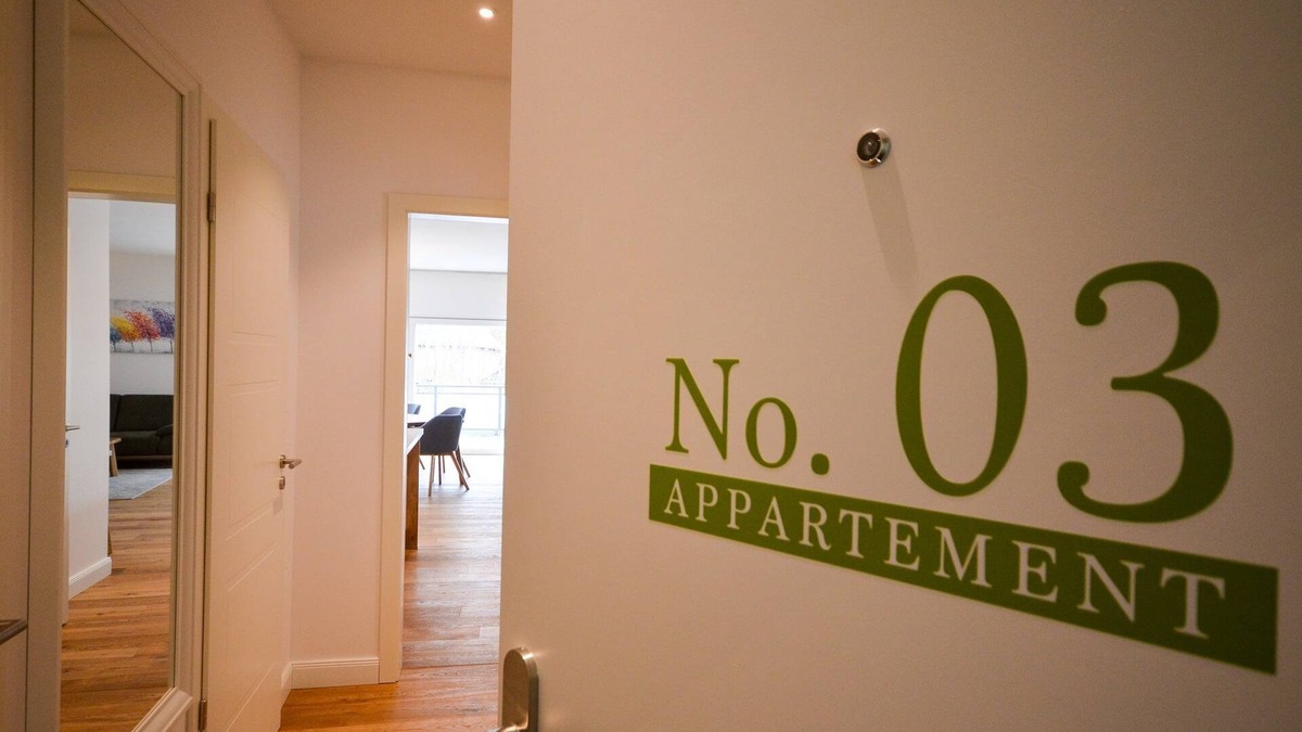 Center Apartment | Suite - Alte Uhrmacherei - Wohnen auf Zeit