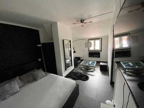 Saint-Roch - Badouillere - Chavanelle Apartment | Suite Apollon - Centre-ville
