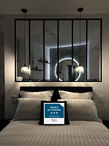 Roanne Apartment | Suite Arum classée 3 étoiles avec balnéo
