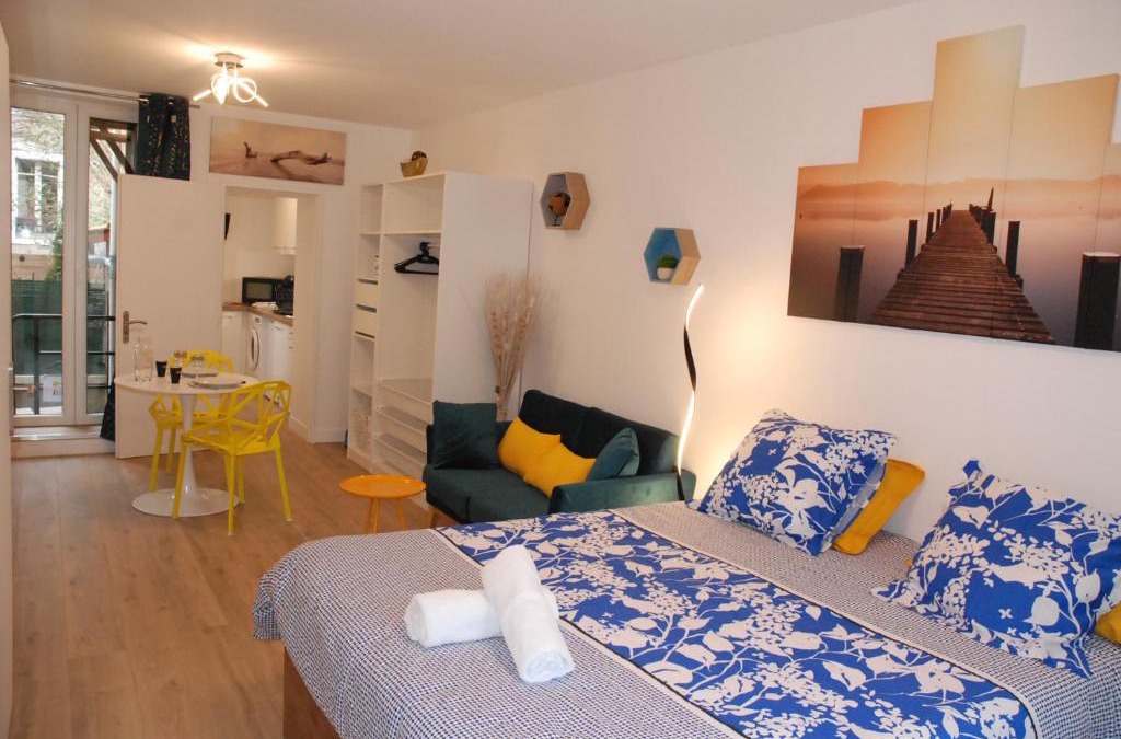Poincare - Foch - Anatole France - Croix de Bourgogne Apartment | Suite avec terrasse, Nancy Thermal, parc Ste Marie