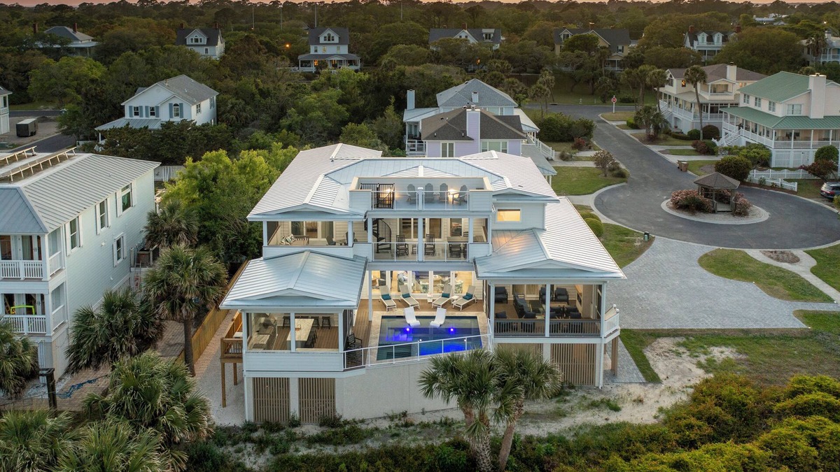 Tybee Island House | Suite Beach Tybee | Amazing Views, Private Pool, Rooftop Deck