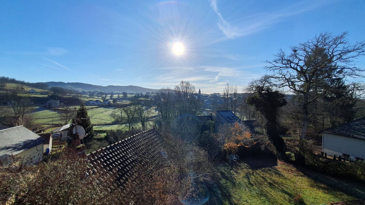 Saint-Honore-les-Bains Bed & Breakfast | Suite de 35m2 Petit Déjeuner Compris à Saint Honoré les Bains