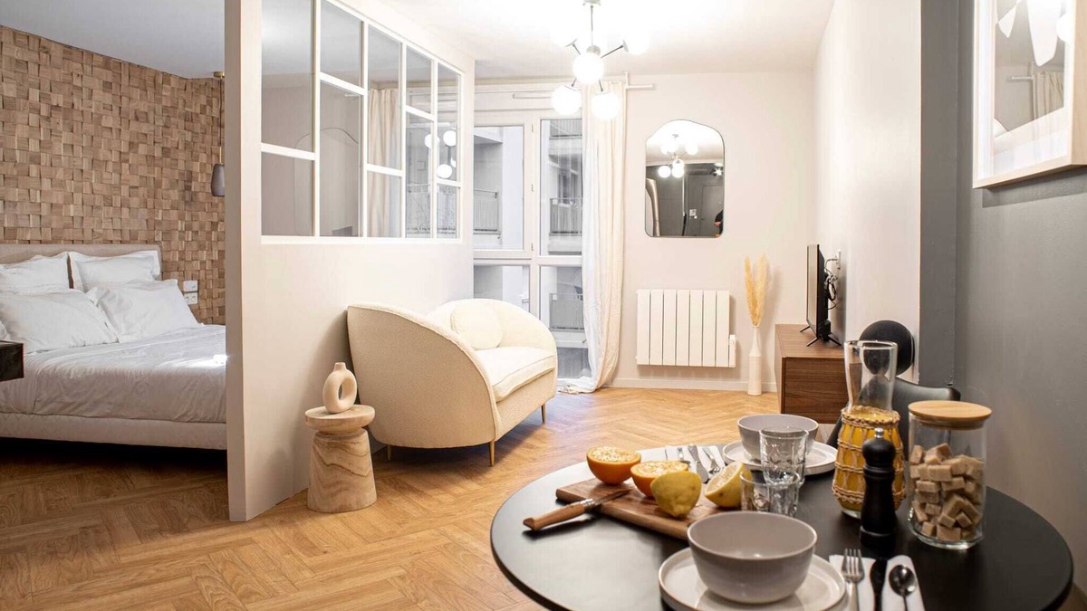 Grand Clement Apartment | Suite Georgia - Check in H24